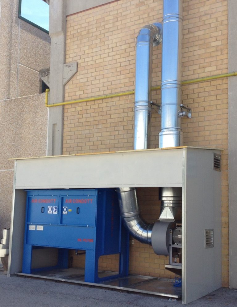 filtro OIL-STOP con ventilatore installato in box